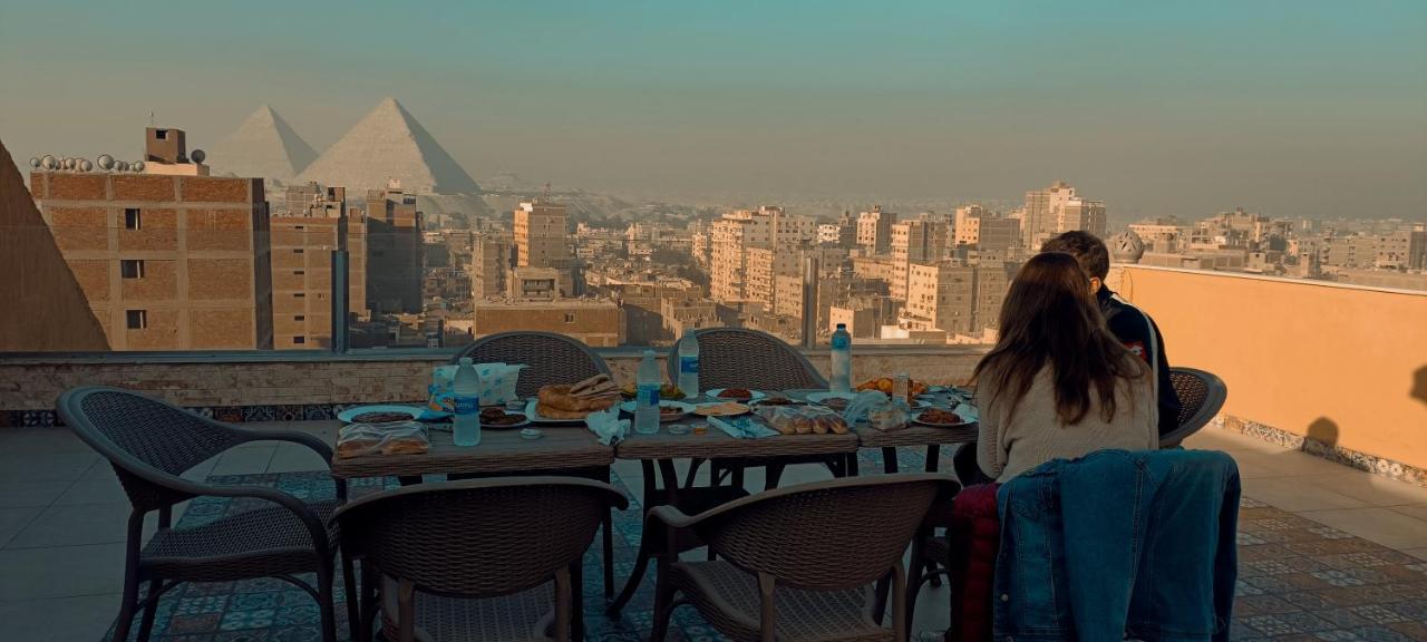 Bedouin Pyramids View Hotel Kafrat al Jabal Exterior photo